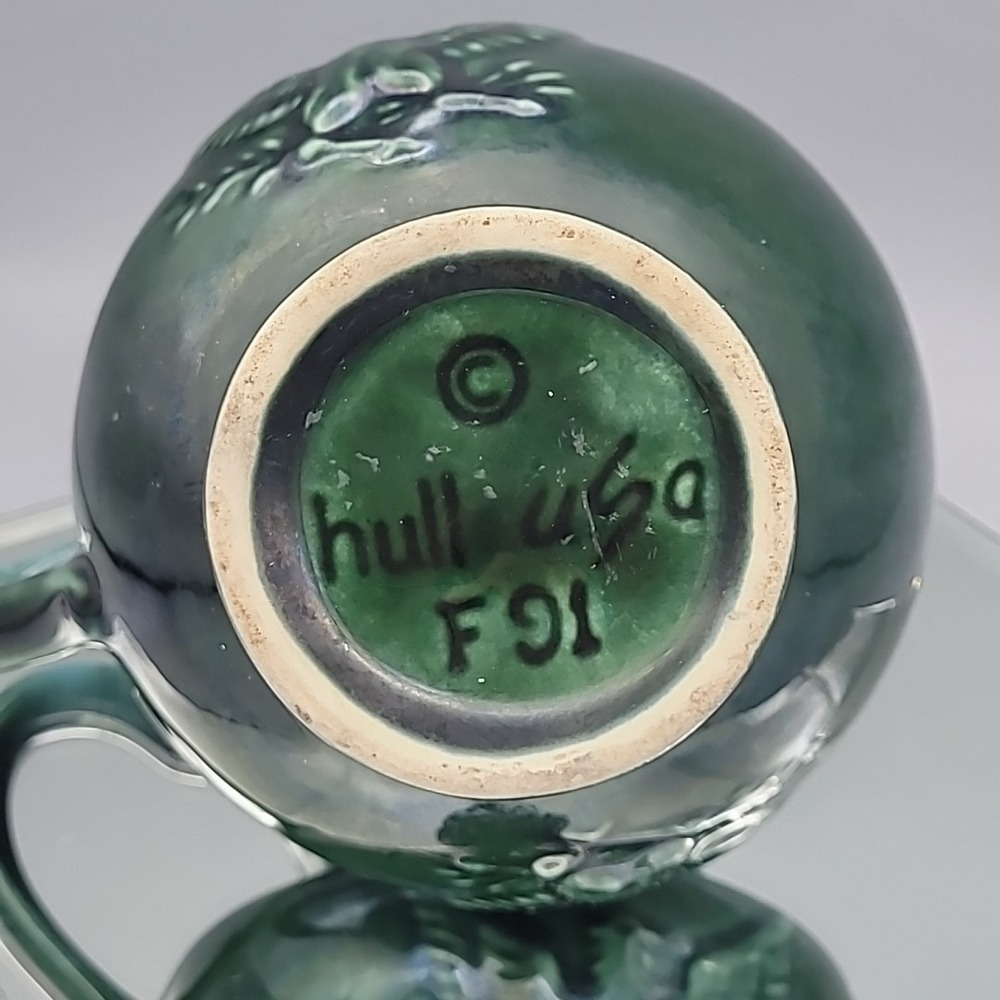 Hull Pottery Drip Glaze Eagle Small Pitcher #F91 Green Vintage USA Americana - Picture 7 of 10